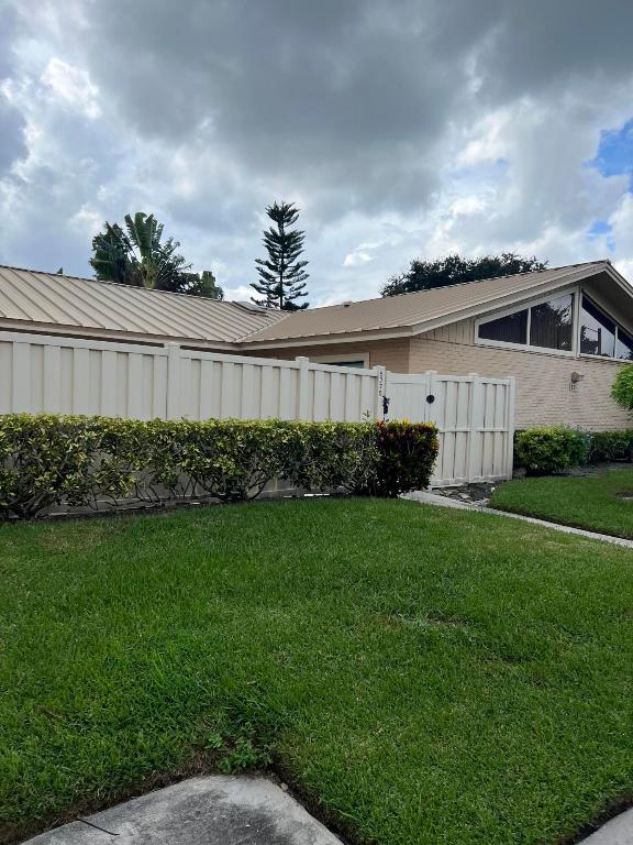 5775 Golden Eagle, Palm Beach Gardens FL 33418