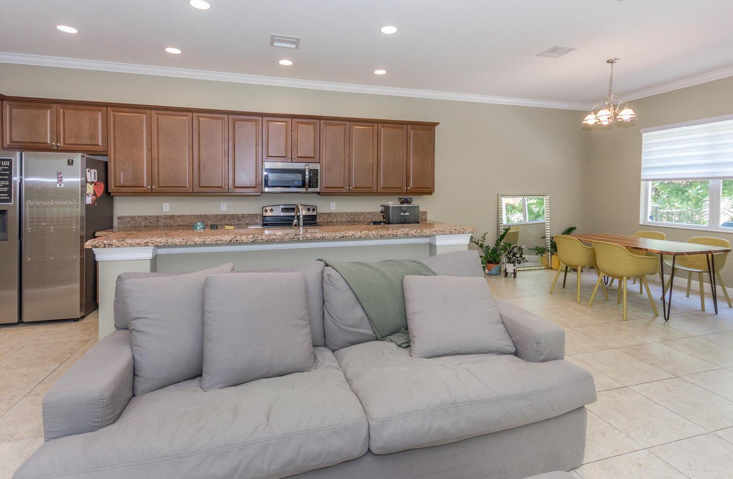 4655 Cadiz Circle, Palm Beach Gardens FL 33418