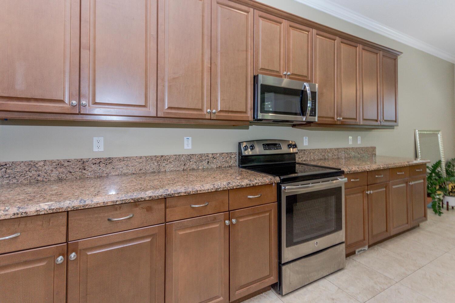 4655 Cadiz Circle, Palm Beach Gardens FL 33418
