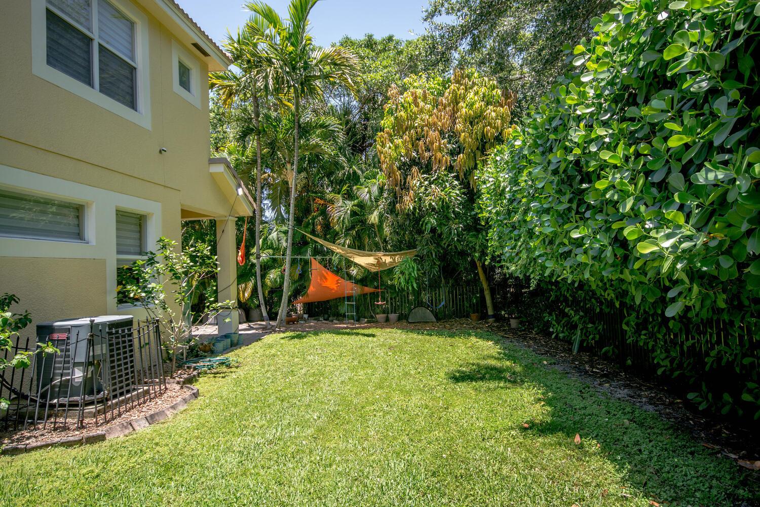 4655 Cadiz Circle, Palm Beach Gardens FL 33418