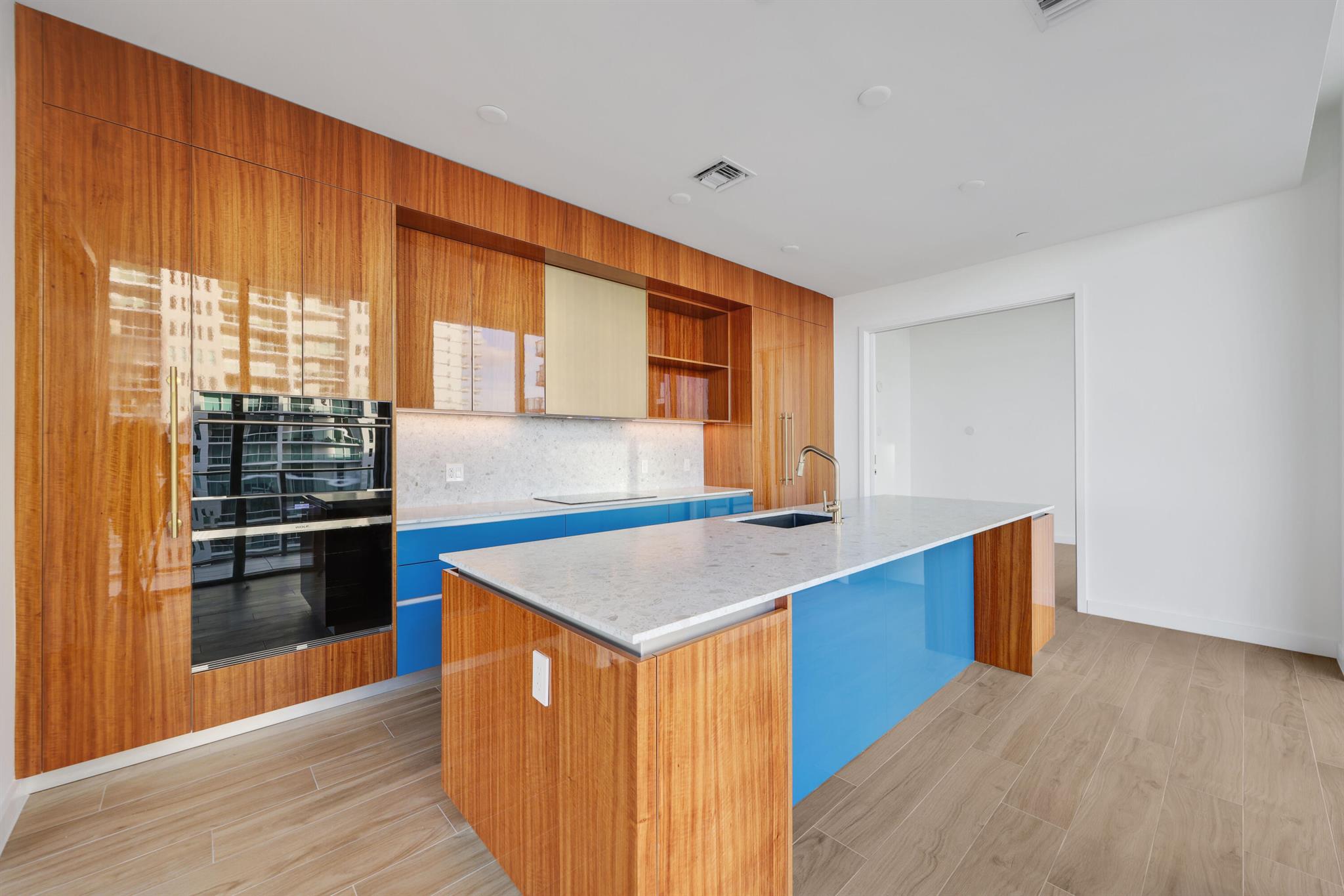 2655 S Bayshore Drive #902, Miami FL 33133