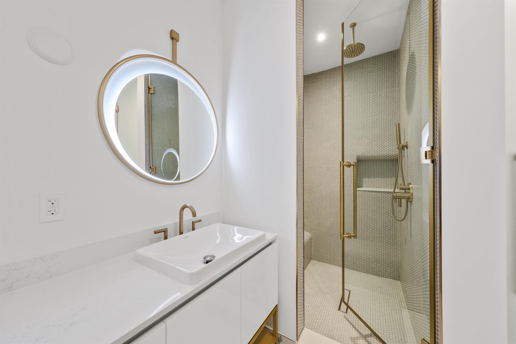 2655 S Bayshore Drive #902, Miami FL 33133