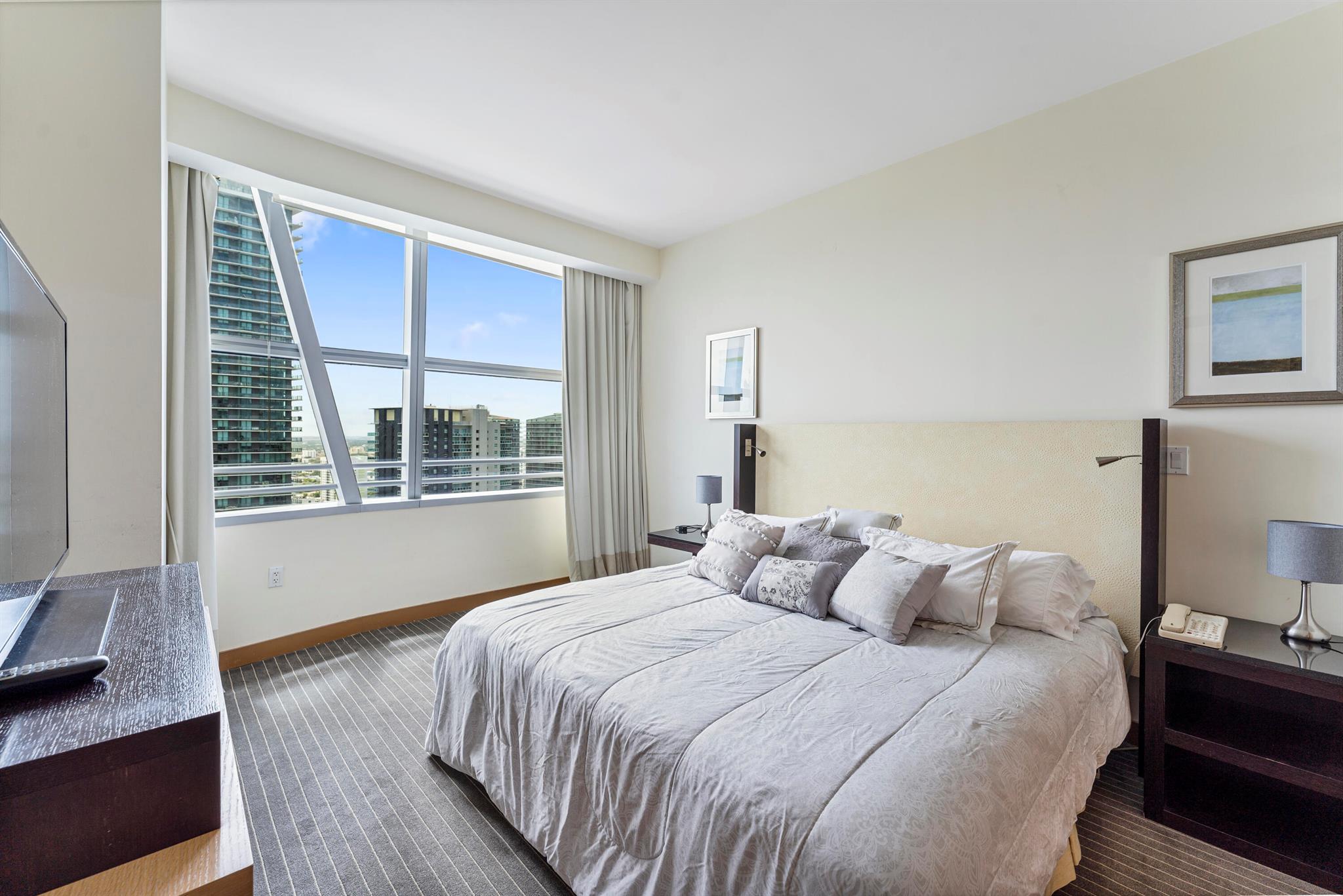 1395 Brickell Avenue #2802, Miami FL 33131