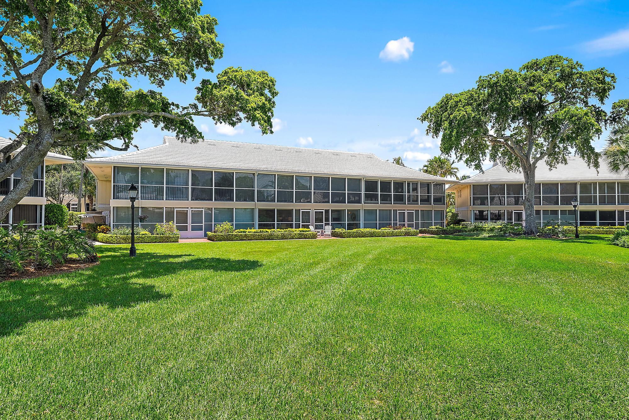 2 Church #115-116, North Palm Beach FL 33408