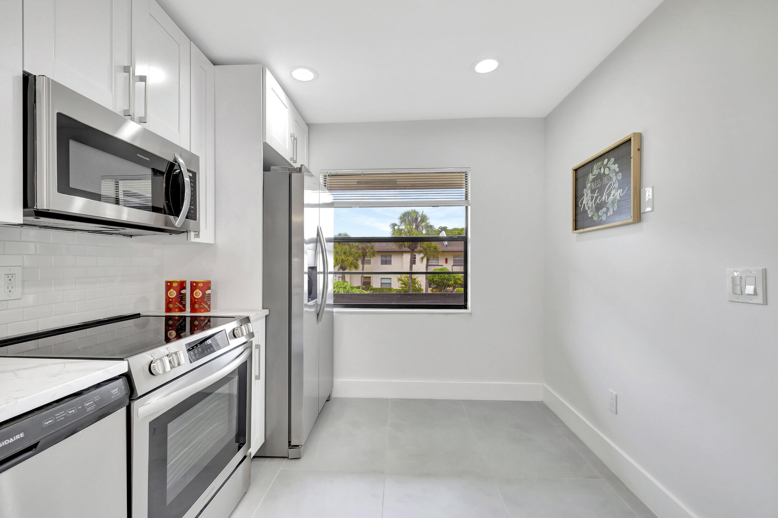 7898 Eastlake #7d, Boca Raton FL 33433