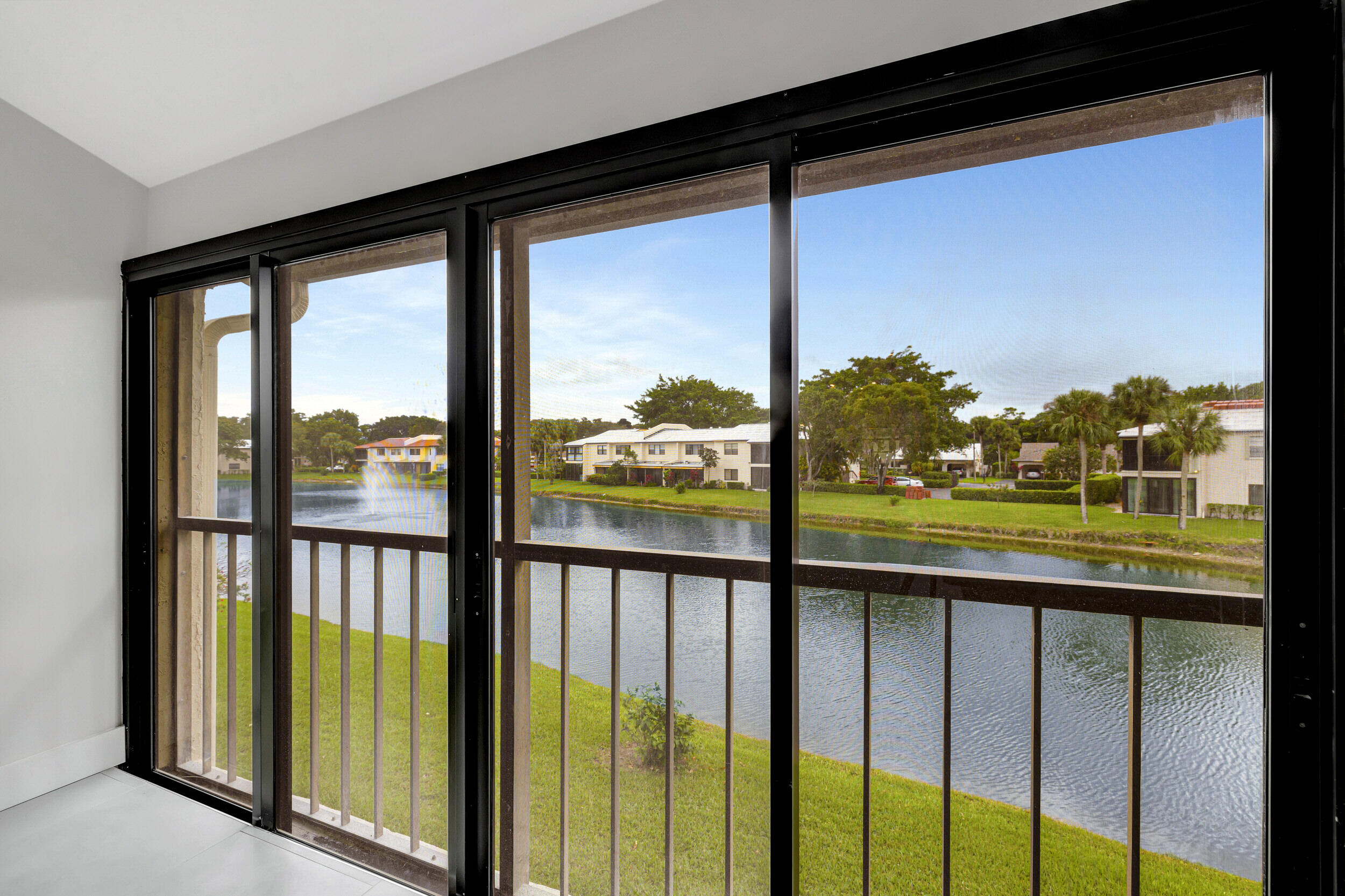 7898 Eastlake #7d, Boca Raton FL 33433
