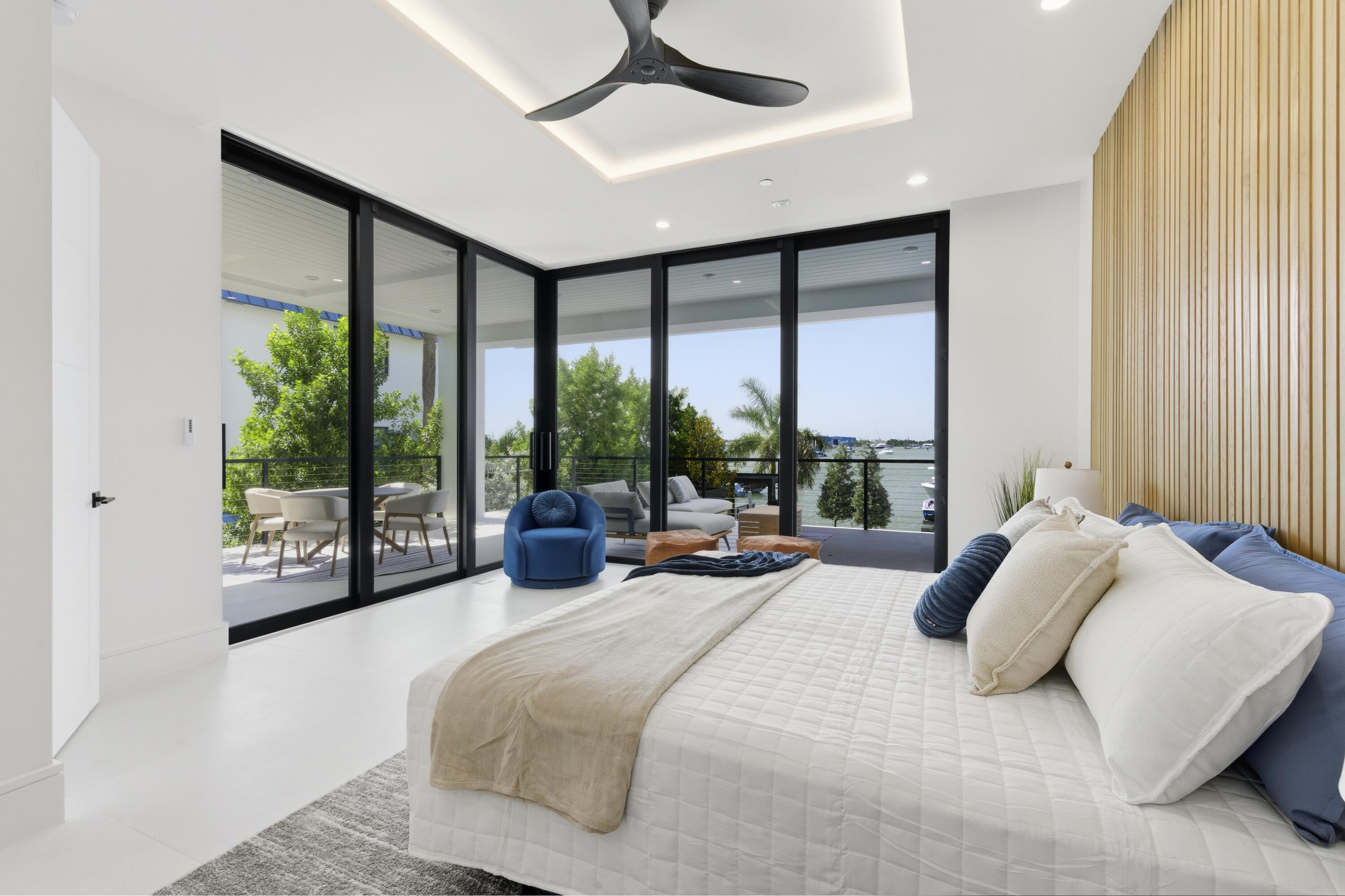 2323 Lake #201, Singer Island FL 33404