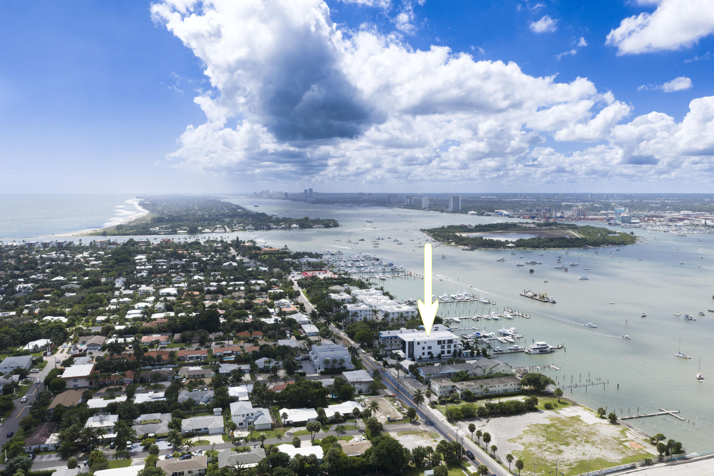 2323 Lake #201, Singer Island FL 33404