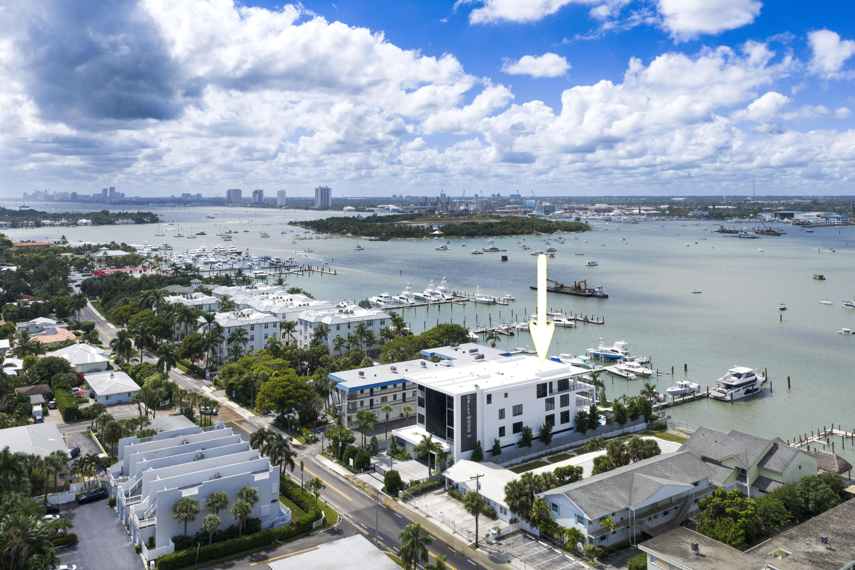 2323 Lake #201, Singer Island FL 33404