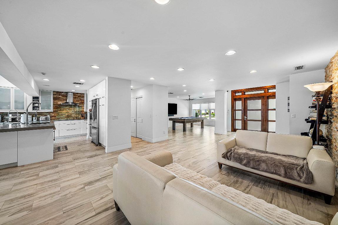 740 NE 36th, Boca Raton FL 33431