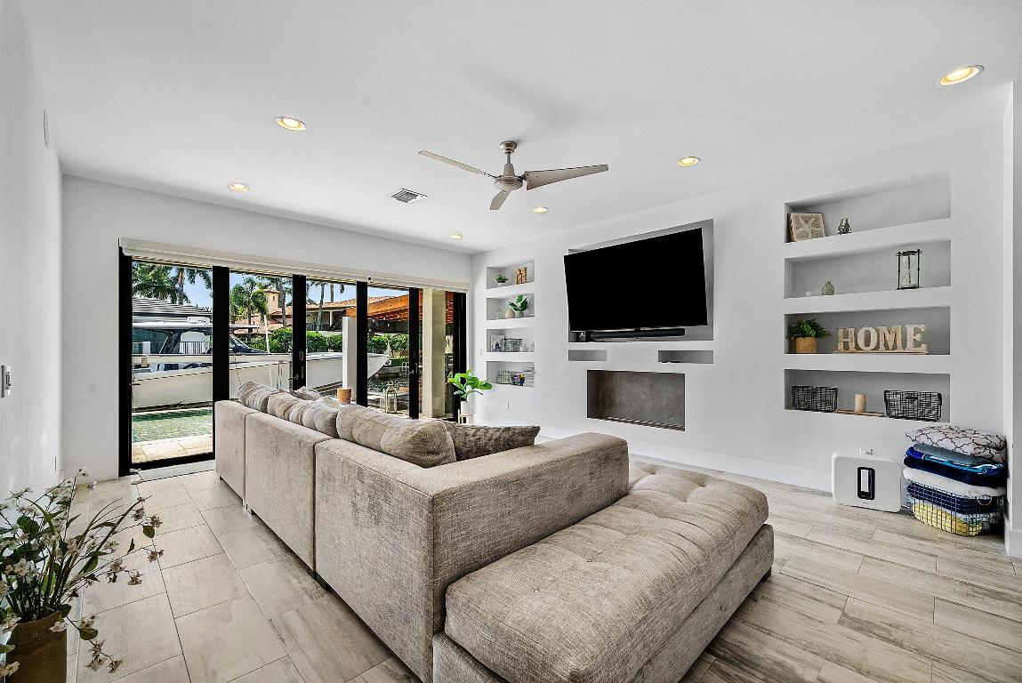 740 NE 36th, Boca Raton FL 33431
