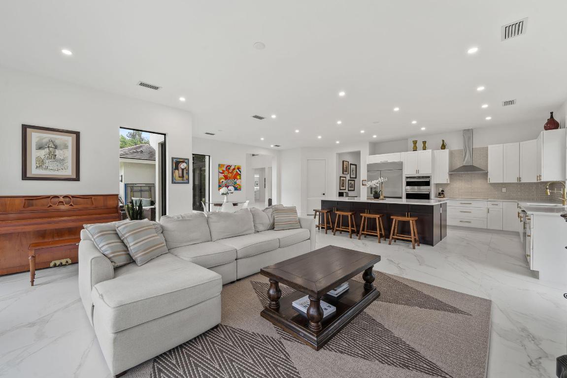 7887 150th, Palm Beach Gardens FL 33418