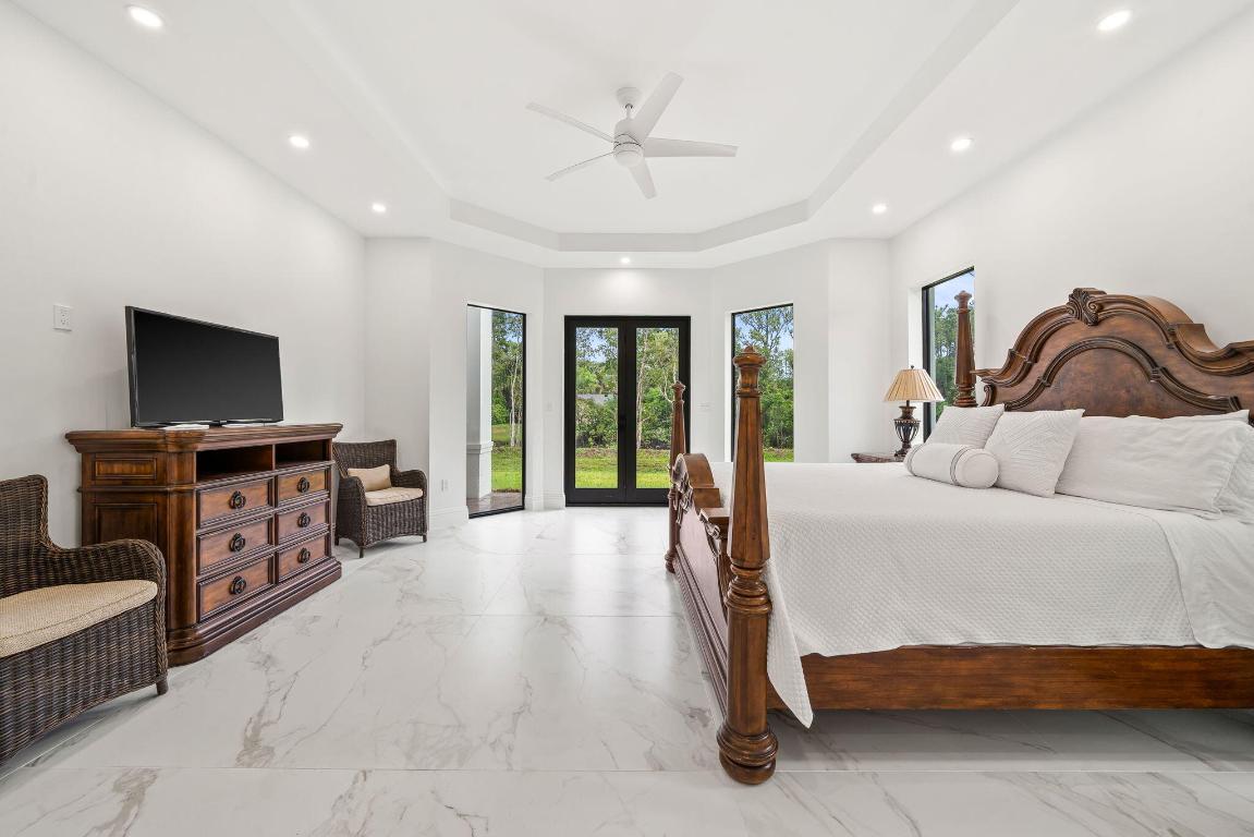 7887 150th, Palm Beach Gardens FL 33418