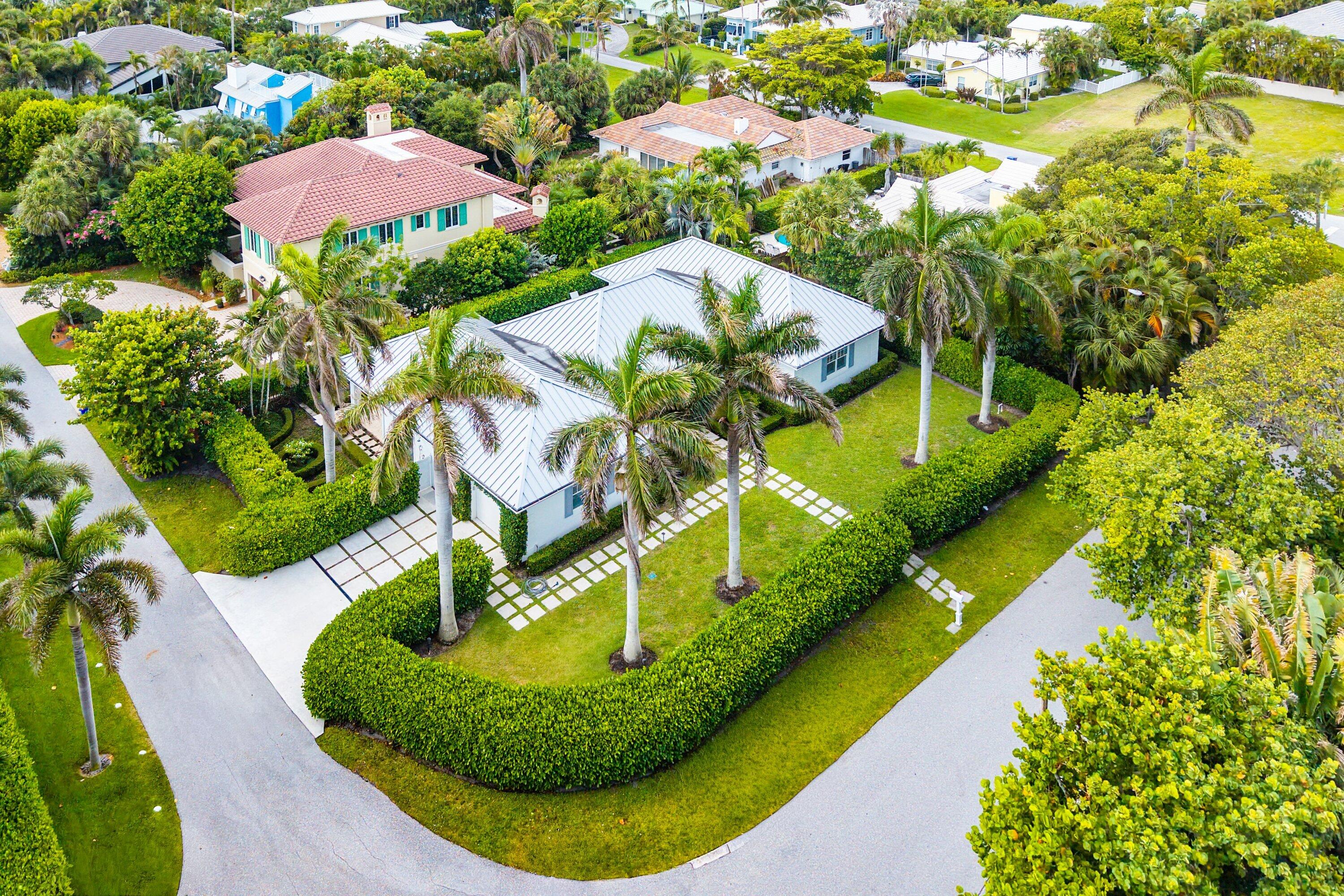 106 Beachway, Ocean Ridge FL 33435