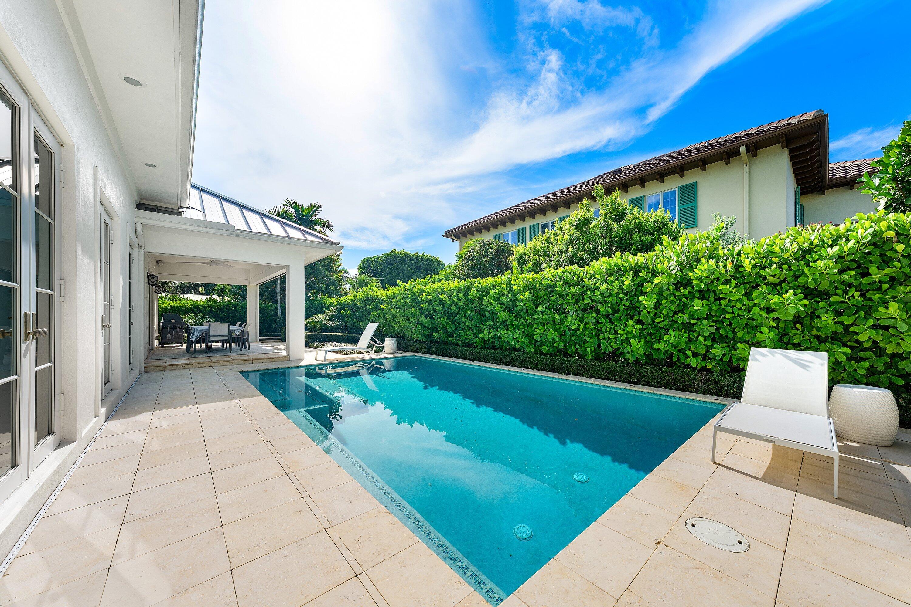 106 Beachway, Ocean Ridge FL 33435