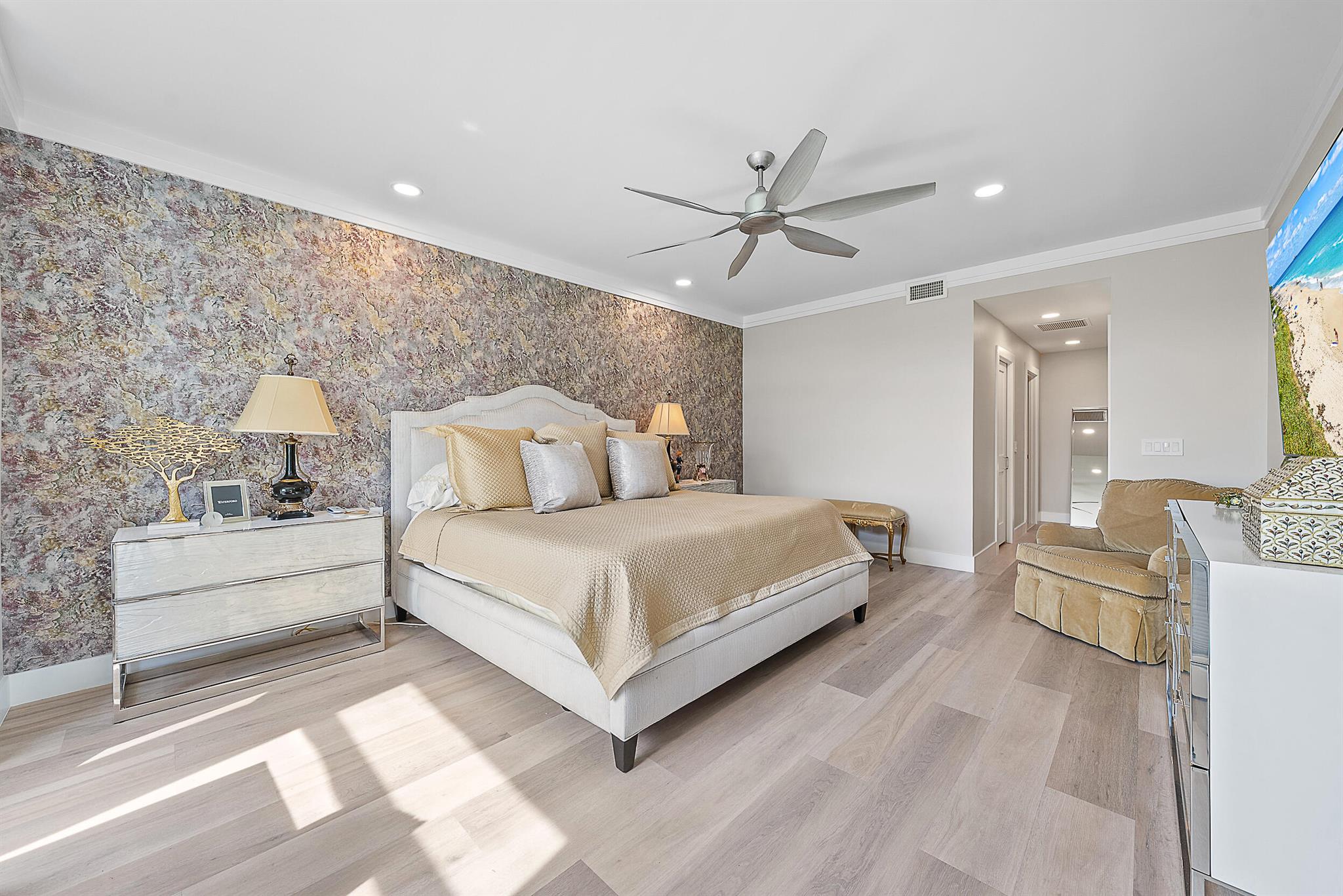 360 Spyglass Way, Jupiter FL 33477