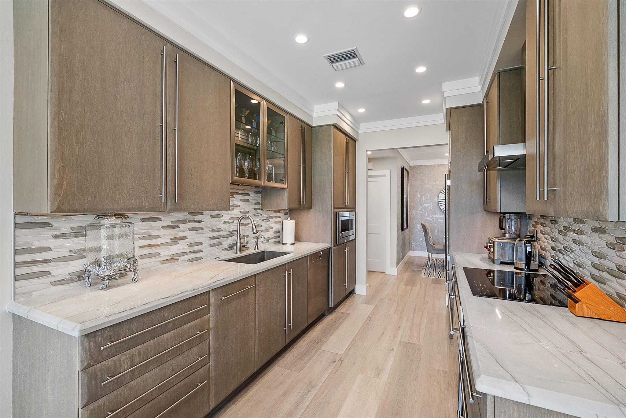 360 Spyglass Way, Jupiter FL 33477
