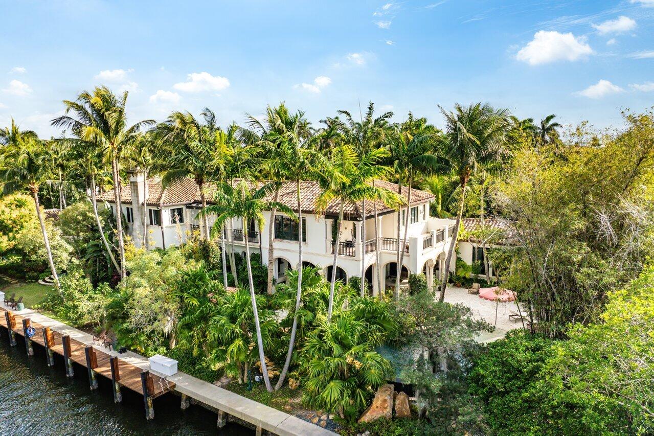 8 Driftwood Landing, Gulf Stream FL 33483