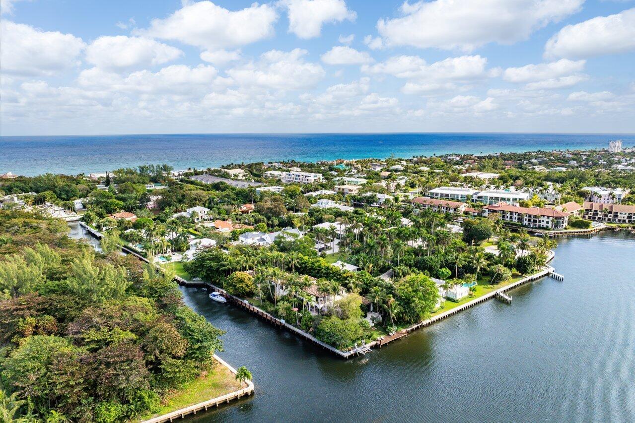 8 Driftwood Landing, Gulf Stream FL 33483