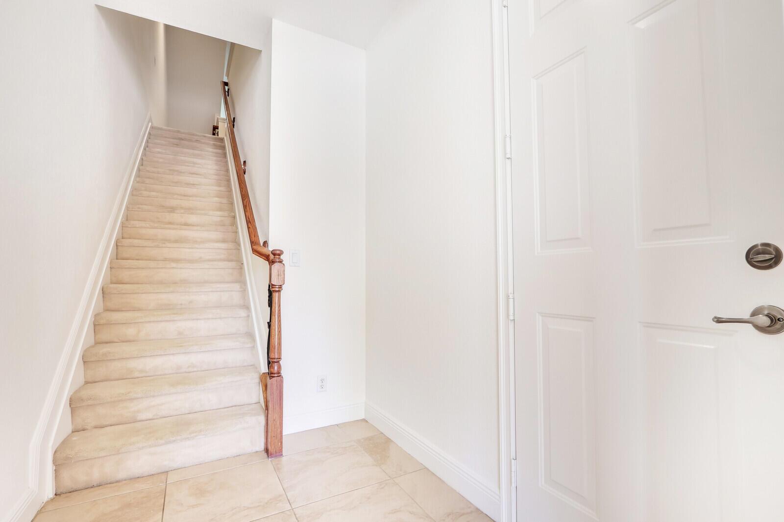 4505 Artesa Way, Palm Beach Gardens FL 33418