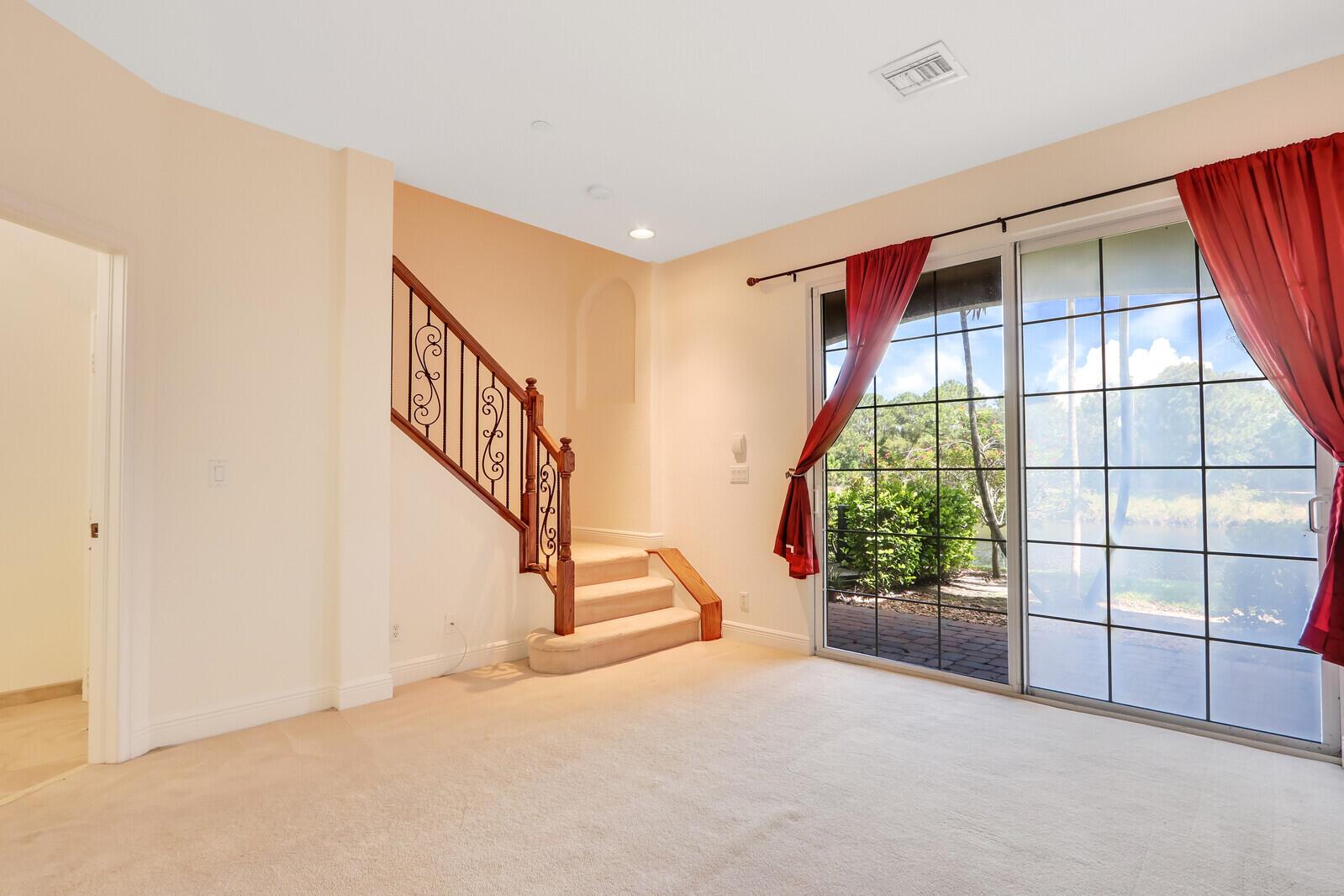 4505 Artesa Way, Palm Beach Gardens FL 33418