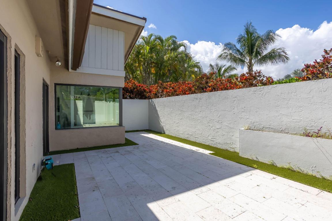 2903 Banyan Boulevard, Boca Raton FL 33431