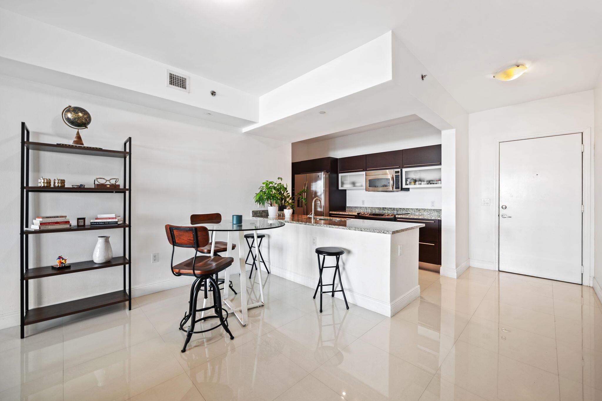 951 Brickell Avenue #400, Miami FL 33131