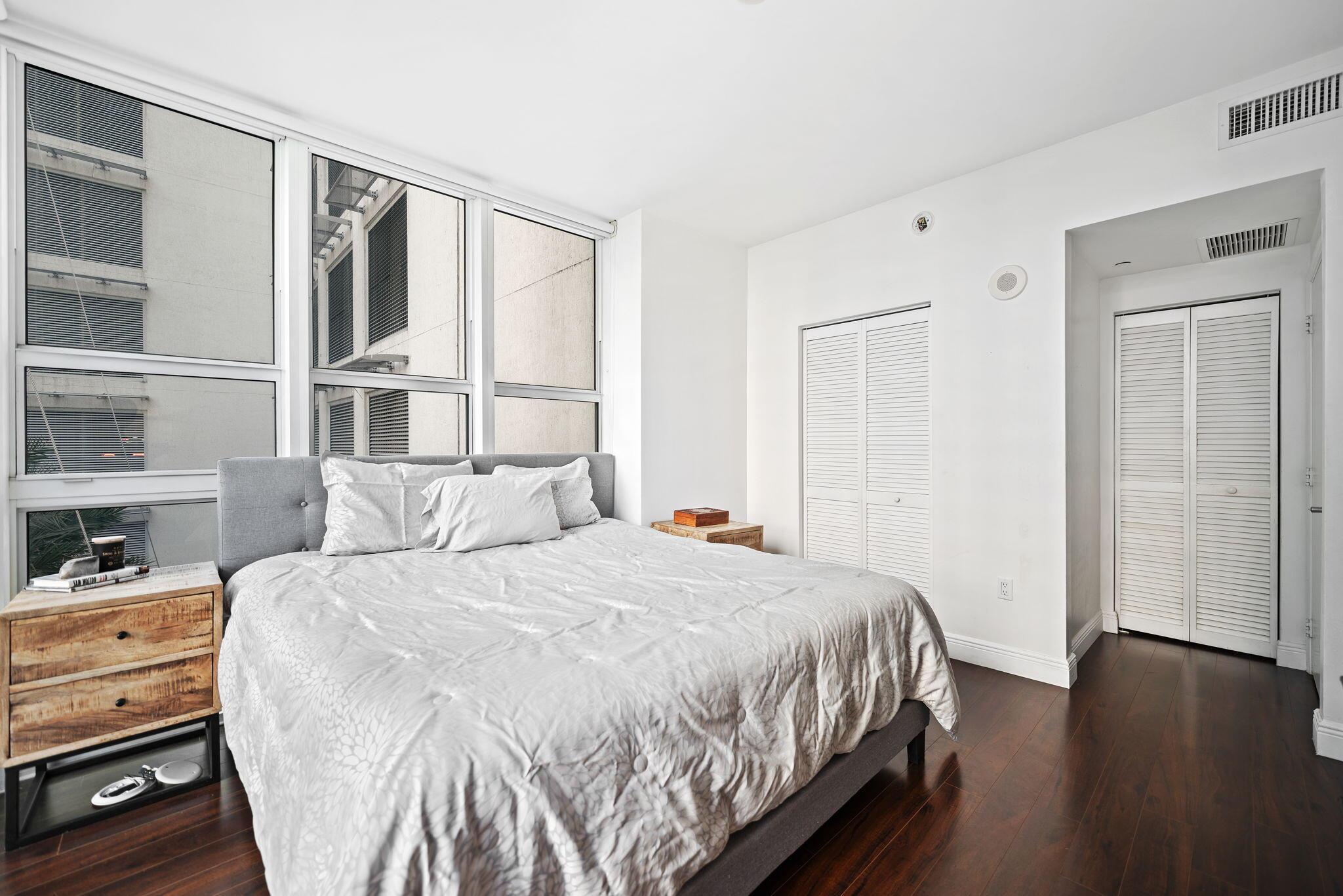 951 Brickell Avenue #400, Miami FL 33131