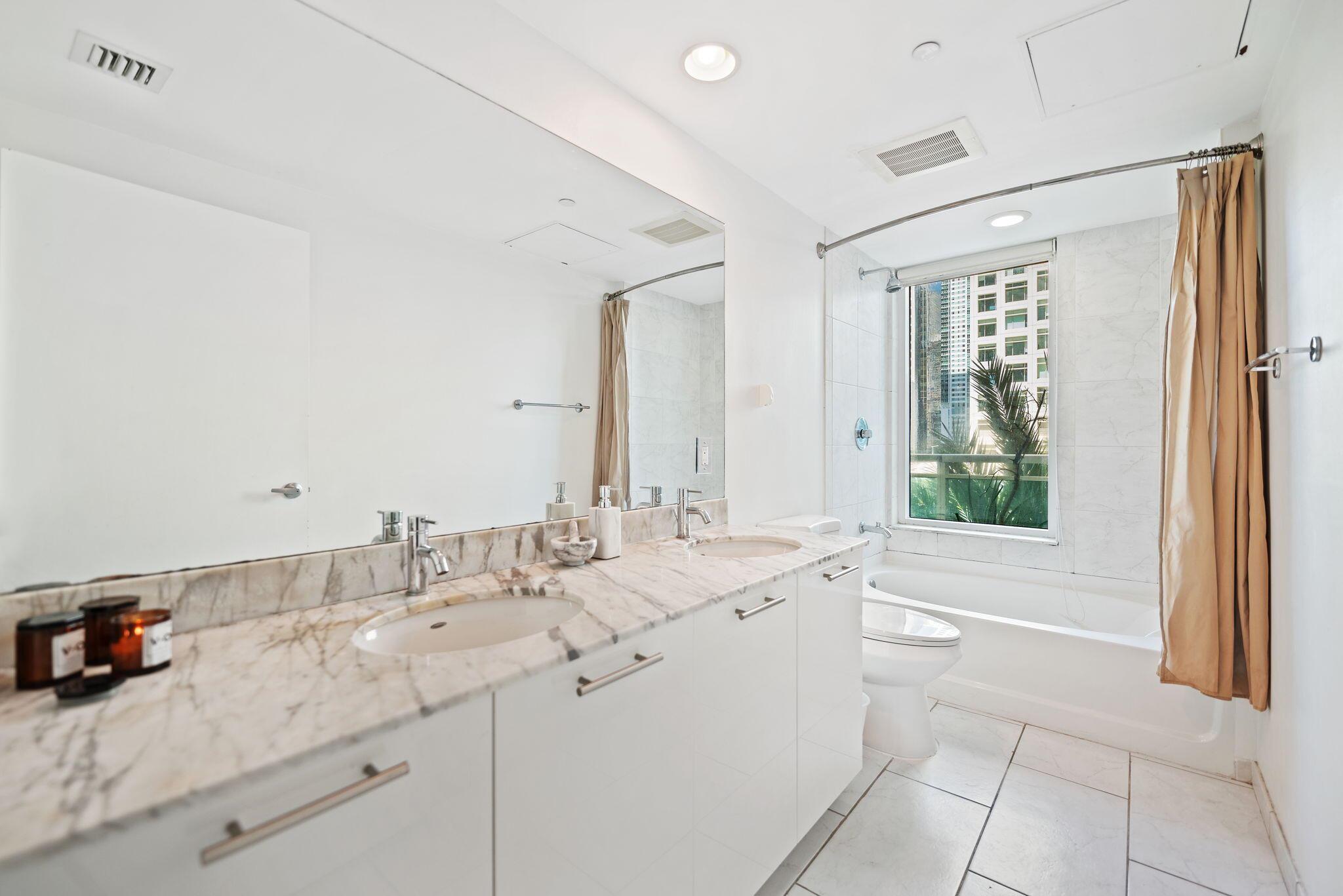 951 Brickell Avenue #400, Miami FL 33131