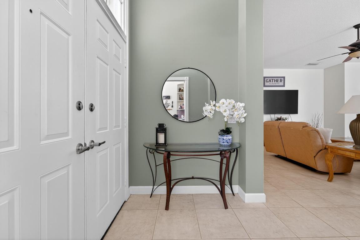 162 E Hampton, Jupiter FL 33458