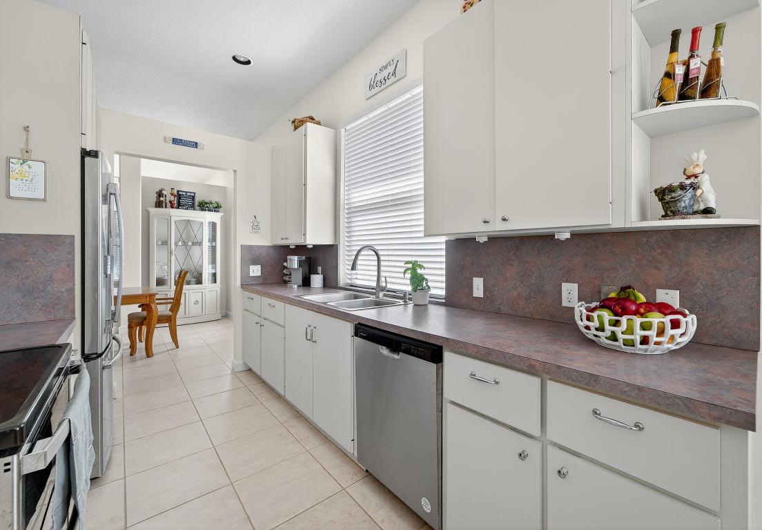 162 E Hampton, Jupiter FL 33458