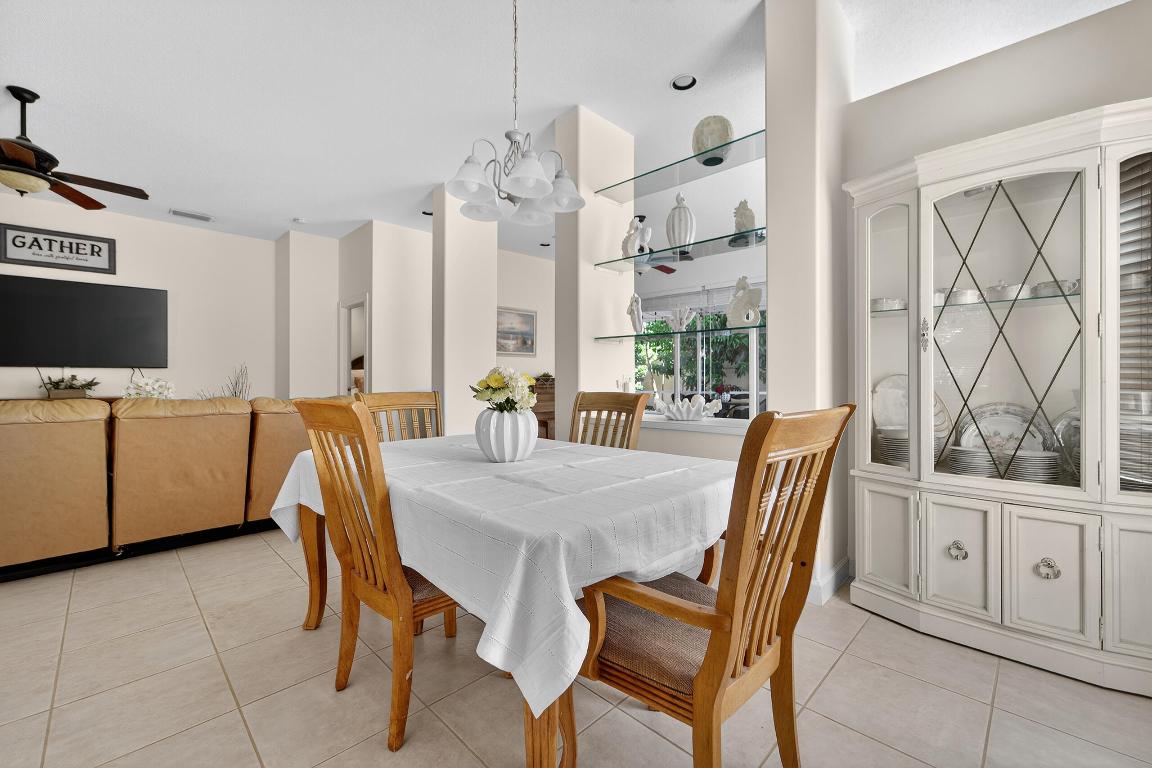 162 E Hampton, Jupiter FL 33458