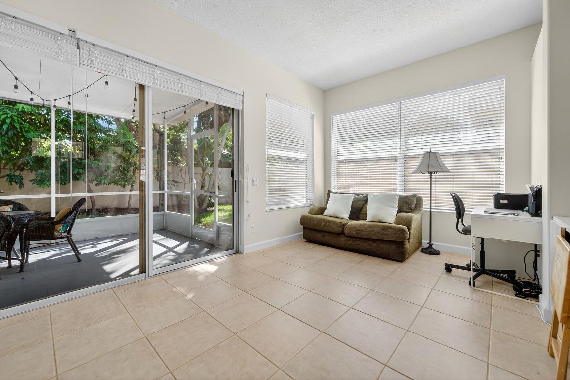 162 E Hampton, Jupiter FL 33458