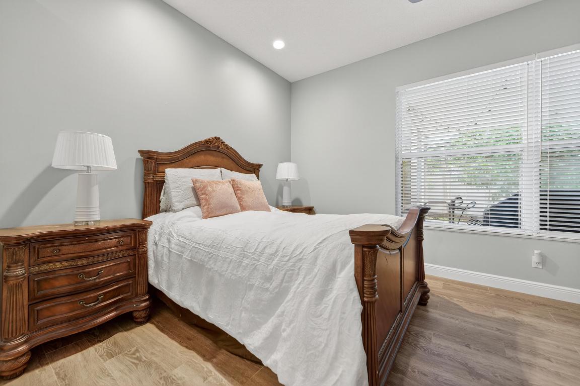 162 E Hampton, Jupiter FL 33458