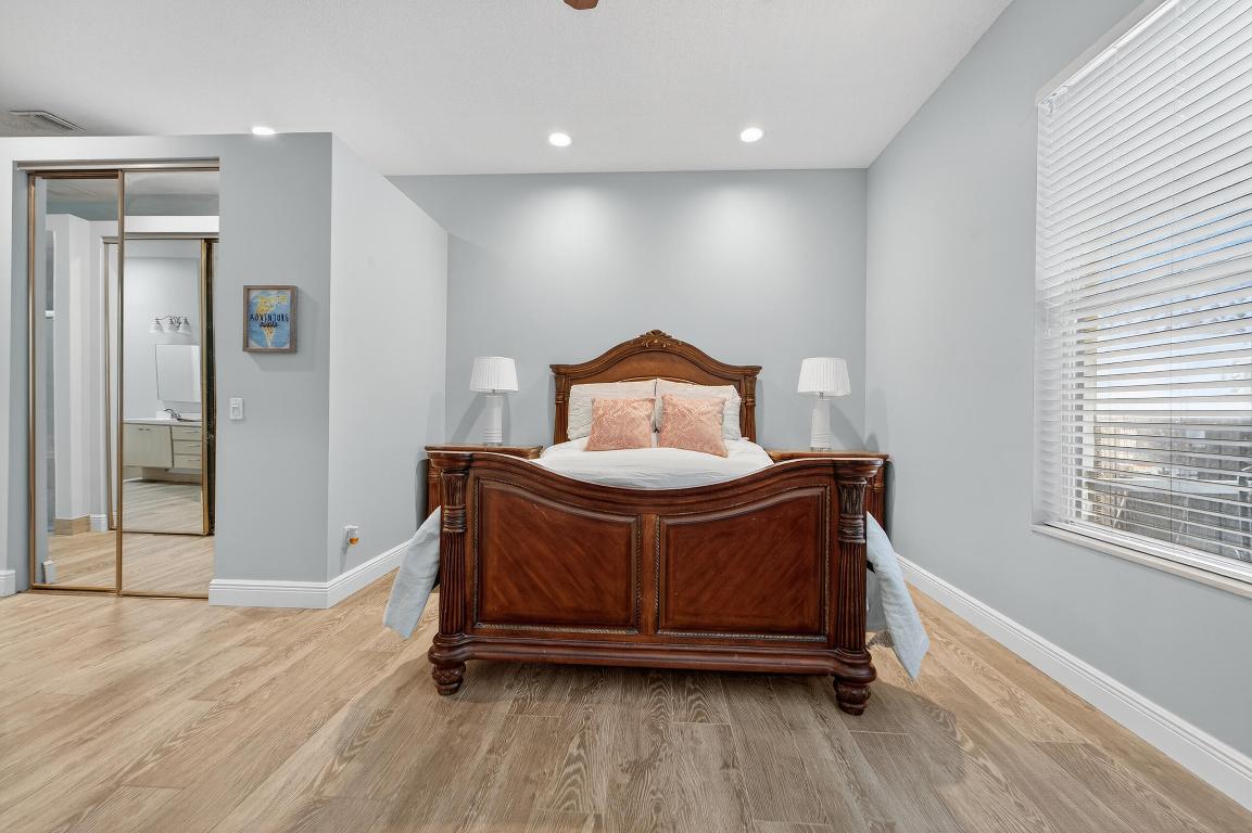162 E Hampton, Jupiter FL 33458