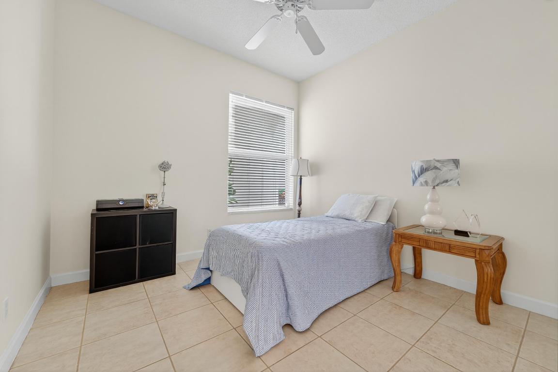 162 E Hampton, Jupiter FL 33458