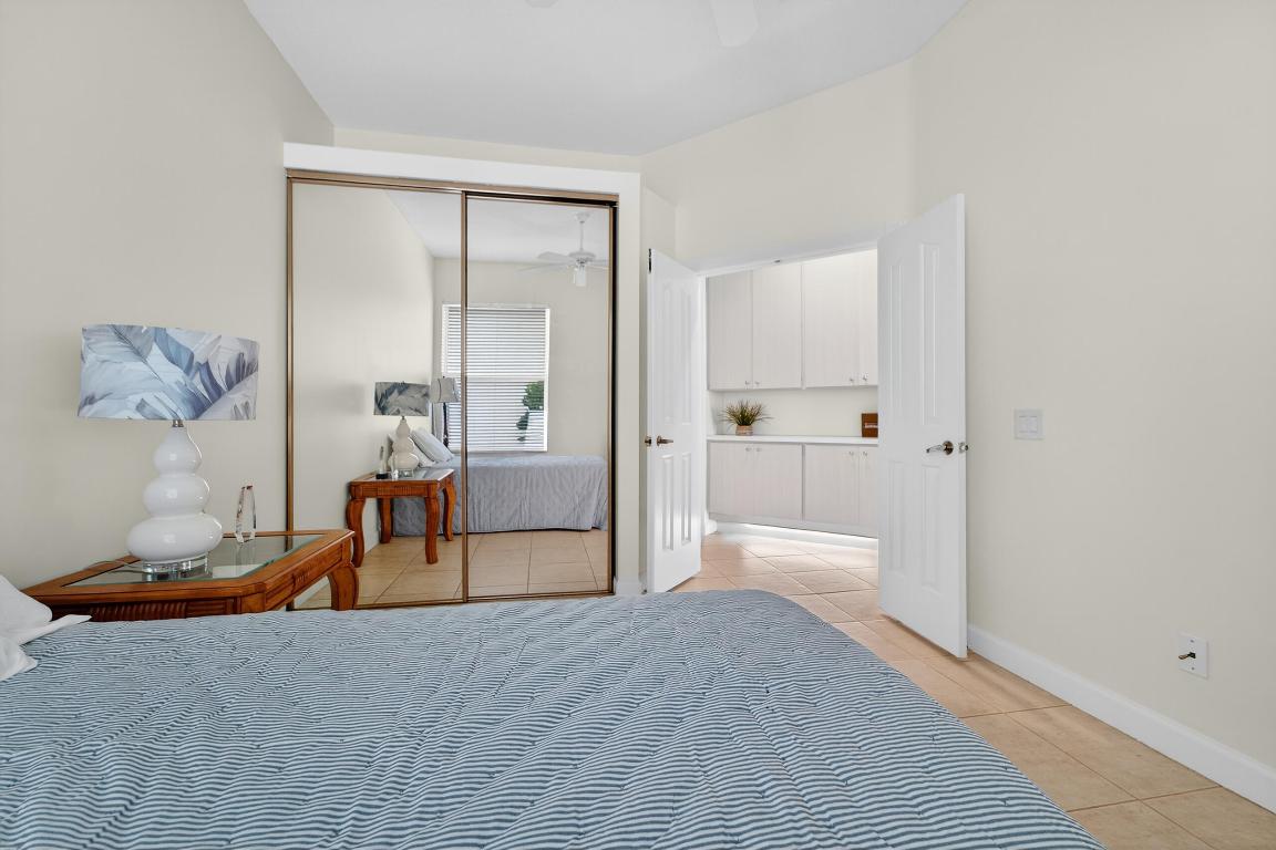 162 E Hampton, Jupiter FL 33458