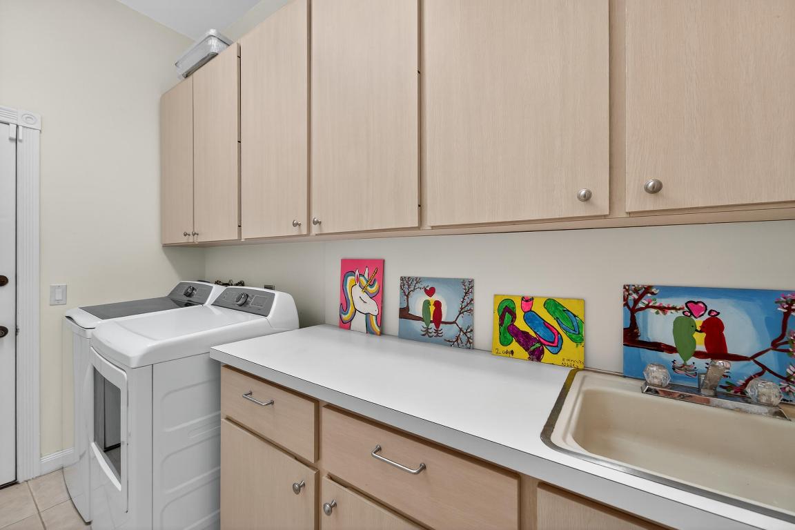 162 E Hampton, Jupiter FL 33458
