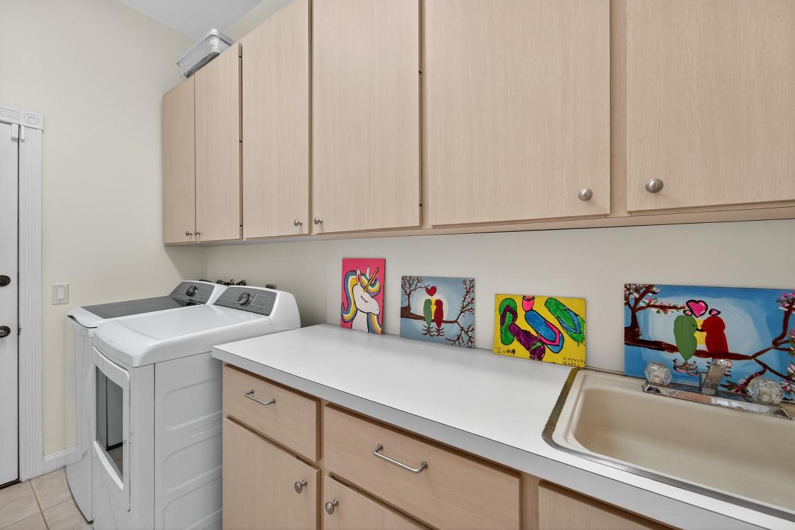 162 E Hampton, Jupiter FL 33458