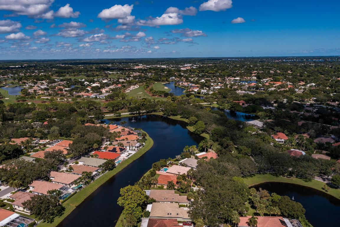 162 E Hampton, Jupiter FL 33458