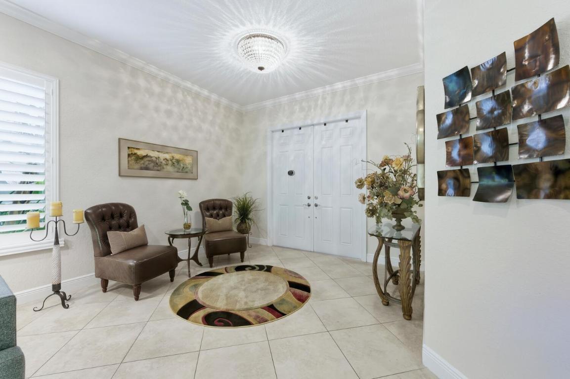 12293 Aviles, Palm Beach Gardens FL 33418