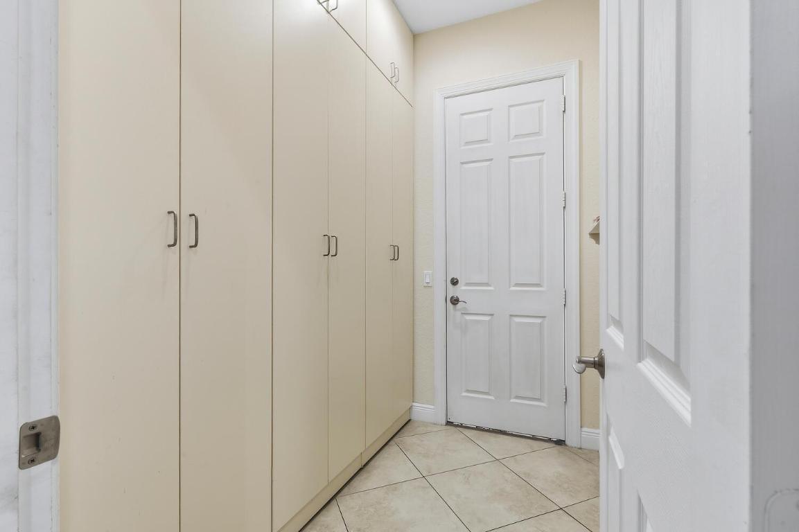 12293 Aviles, Palm Beach Gardens FL 33418