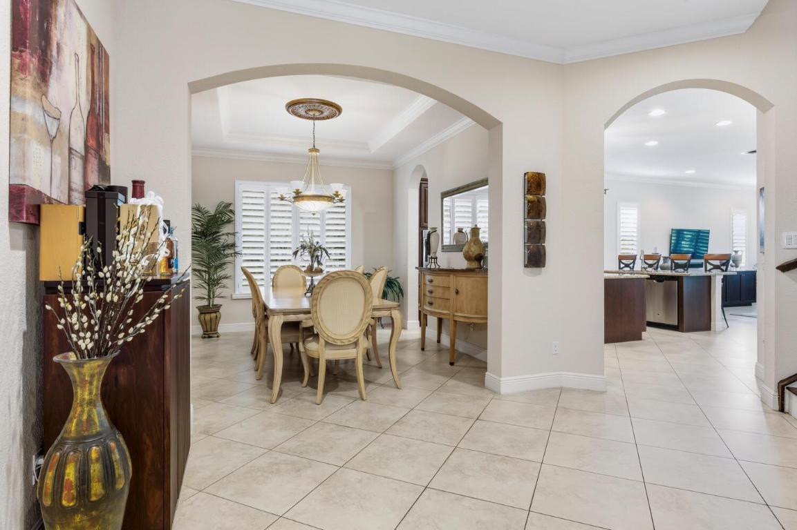 12293 Aviles, Palm Beach Gardens FL 33418