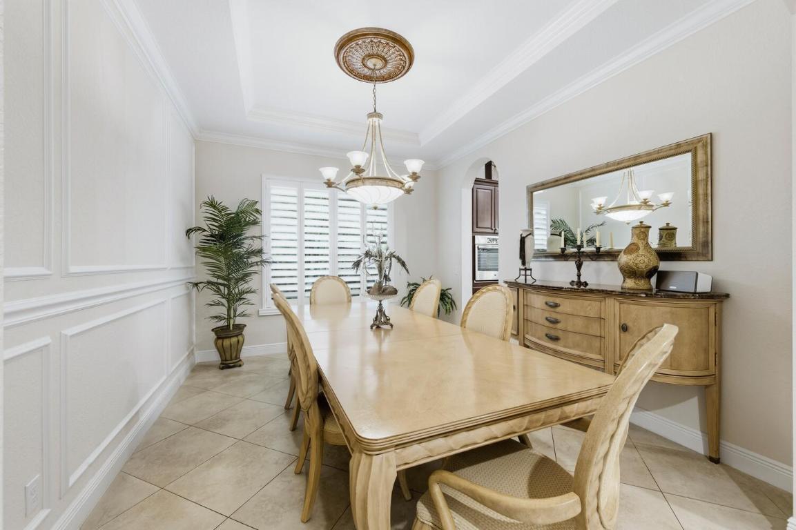 12293 Aviles, Palm Beach Gardens FL 33418