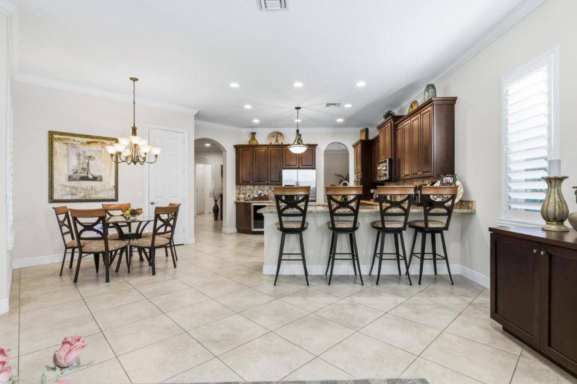 12293 Aviles, Palm Beach Gardens FL 33418