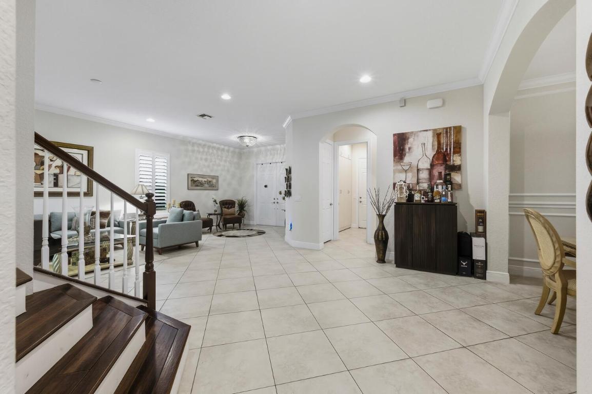 12293 Aviles, Palm Beach Gardens FL 33418