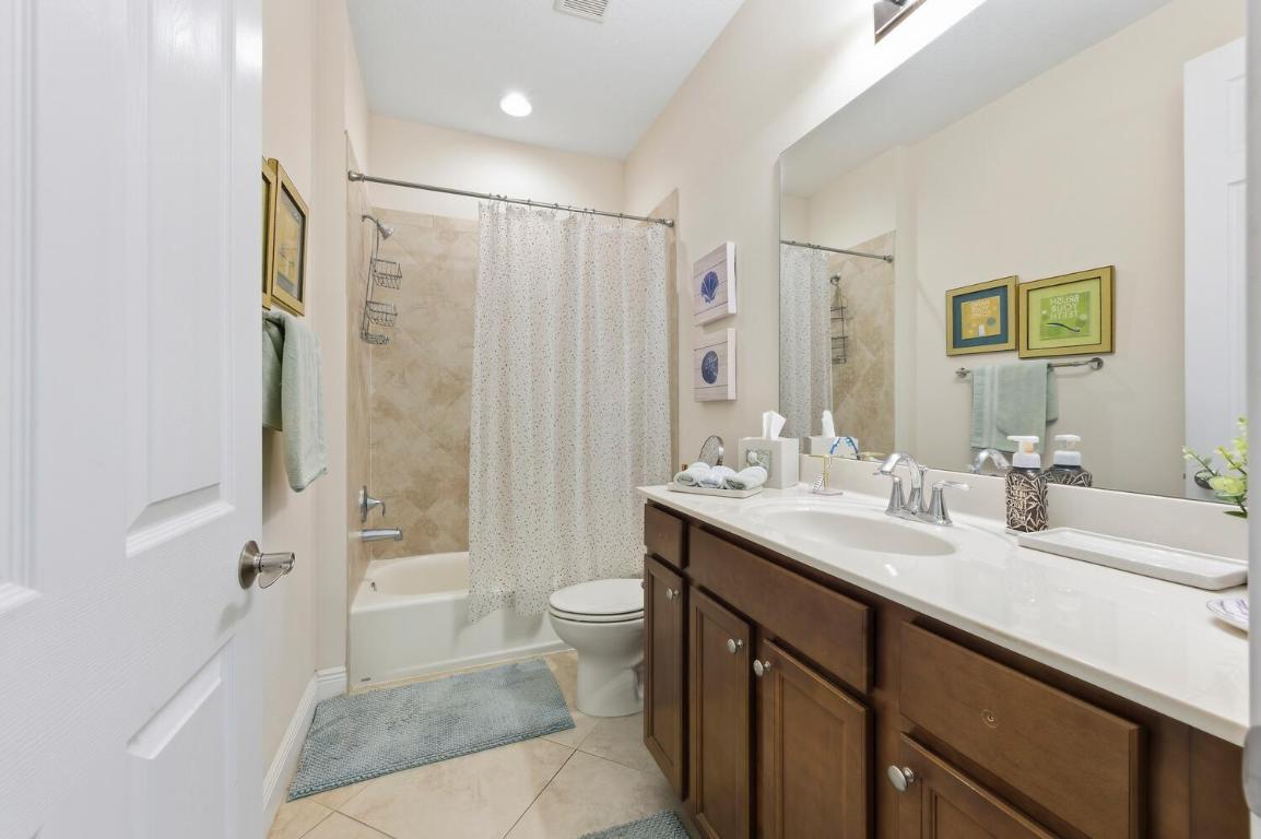 12293 Aviles, Palm Beach Gardens FL 33418