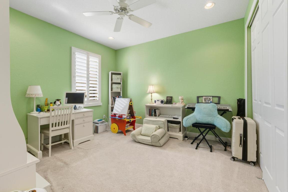 12293 Aviles, Palm Beach Gardens FL 33418