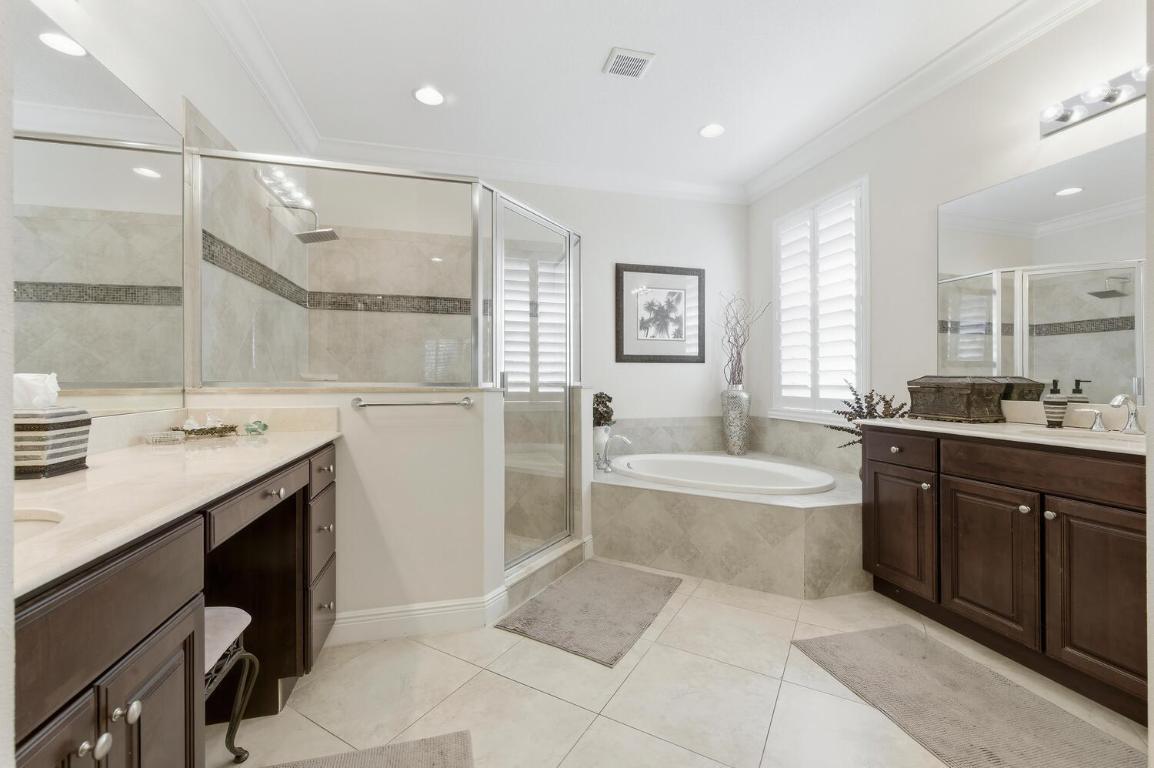 12293 Aviles, Palm Beach Gardens FL 33418