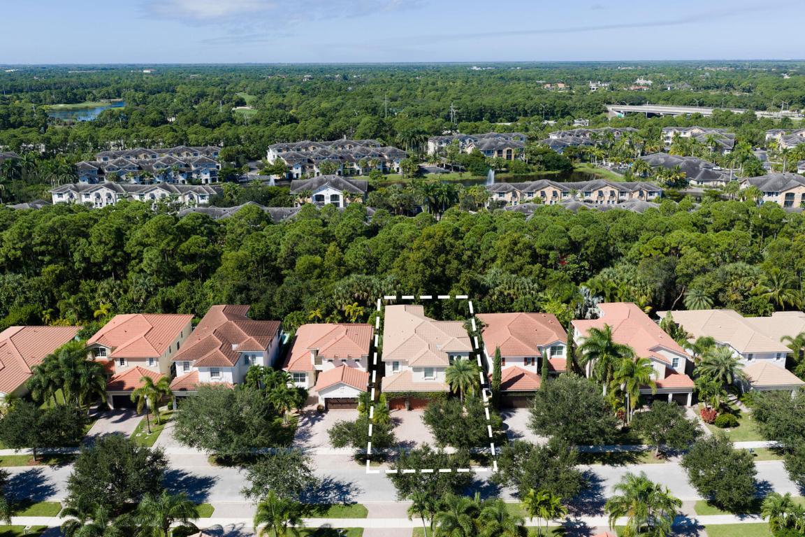 12293 Aviles, Palm Beach Gardens FL 33418